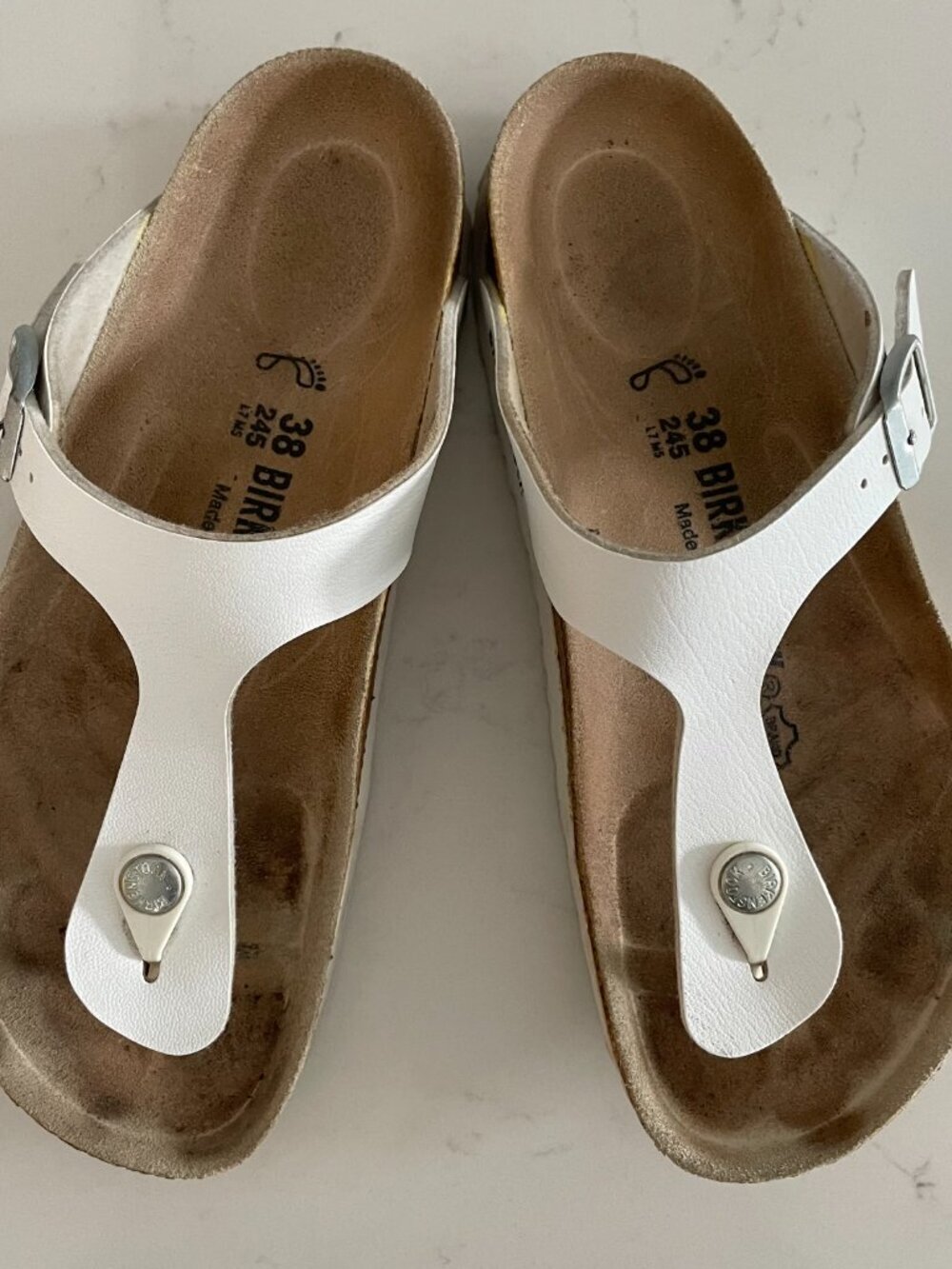 Birkenstock Gizeh 245 Soft Footbed RFit Vegan Leather Thong Style Sandals Wht 38 - Picture 8 of 9